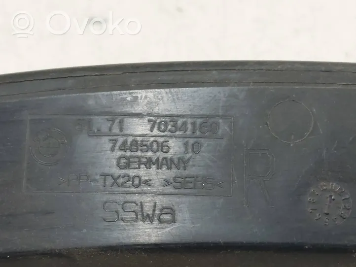 BMW 5 E60 E61 Inne części komory silnika 7034160