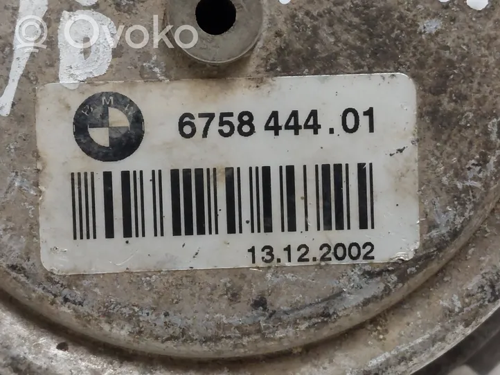 BMW X5 E53 Engine mount bracket 6758444