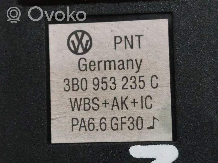 Volkswagen PASSAT B5 Hätävilkkujen kytkin 3B0953235C