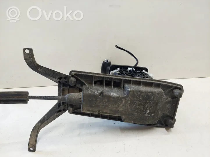 Volkswagen Touareg I Gear selector/shifter (interior) 7L6713025C