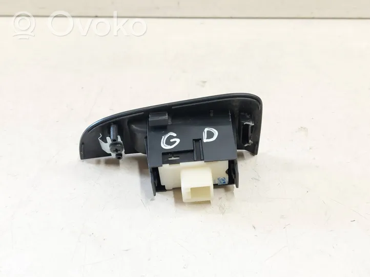 Toyota Avensis T250 Interruttore di controllo dell’alzacristalli elettrico 7427105020