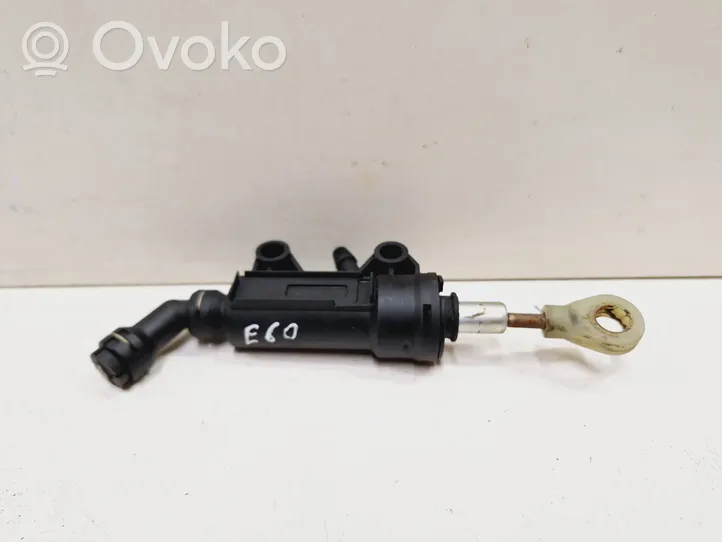 BMW 5 E60 E61 Główny cylinder sprzęgła 21526762081