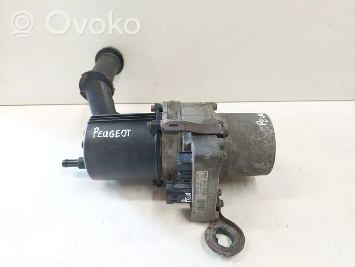 Peugeot 307 Ohjaustehostimen pumppu 9645102480