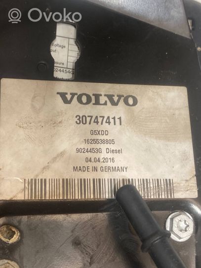 Volvo XC60 Pezzo della carrozzeria anteriore 30747411