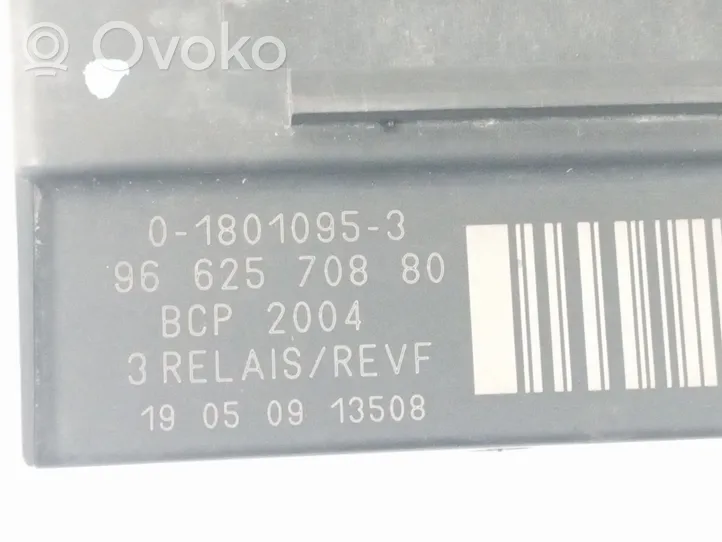 Opel Grandland X Glow plug pre-heat relay 9662570880