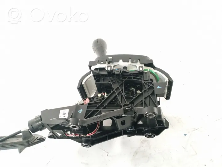 Toyota Yaris Vaihdetanko 3356052620