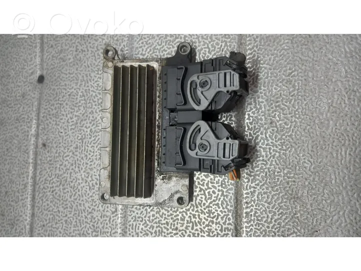 Renault Clio II Komputer / Sterownik ECU silnika 