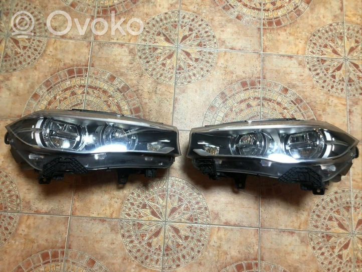 BMW X5 F15 Set di fari/fanali 7416313AI01