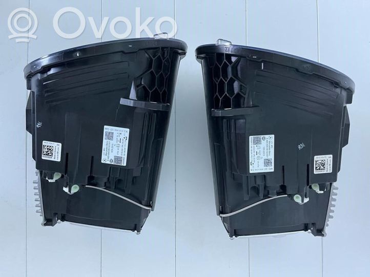 A4639069002 Mercedes-Benz G W463 Headlights/headlamps set, 2700.00  