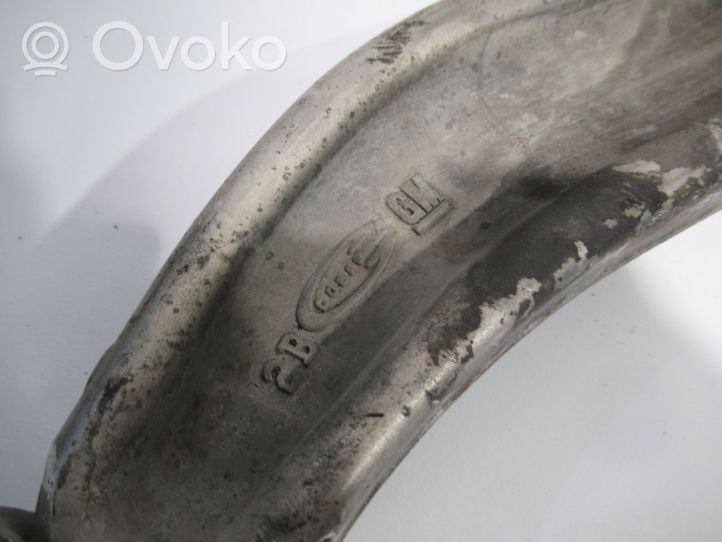 Opel Astra J Front upper control arm/wishbone 