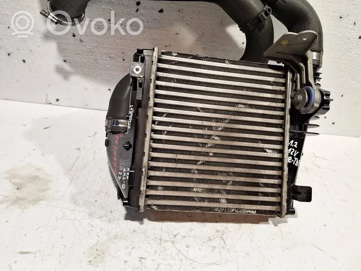 Opel Grandland X Intercooler radiator P9675627980