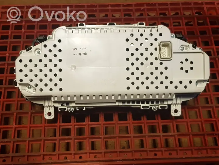 Volvo V40 Loading door lock 31453048