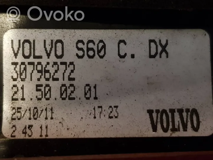 Volvo S60 Feux arrière sur hayon 30796272