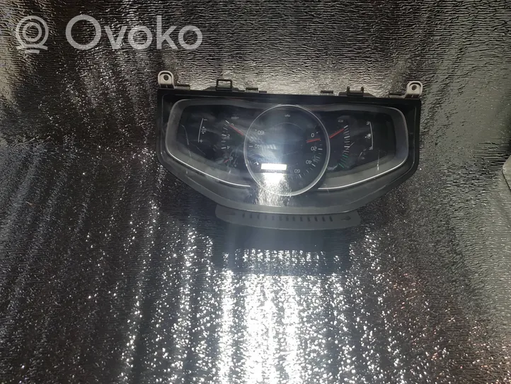 Volvo V60 Spidometras (prietaisų skydelis) 31327751