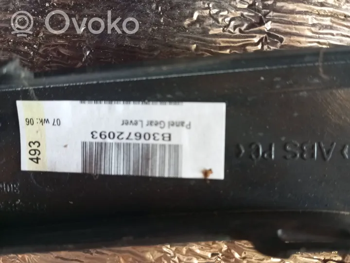 Volvo XC90 Ramka drążka zmiany biegów 30672093