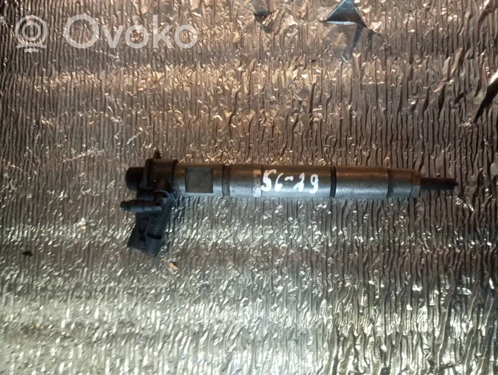 Chrysler Voyager Injecteur de carburant 15062058F