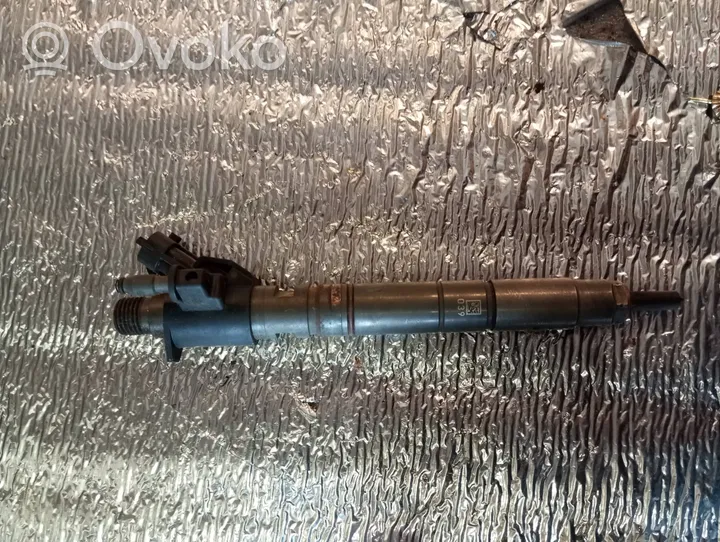 Volvo V70 Injecteur de carburant 31303238