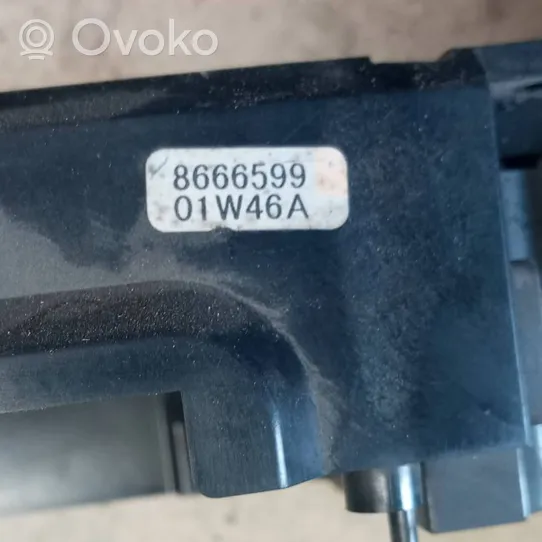 Volvo S70  V70  V70 XC Leva/interruttore dell’indicatore di direzione e tergicristallo 8666599