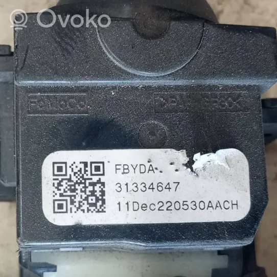 Volvo S60 Suuntavilkun vipu 31334647