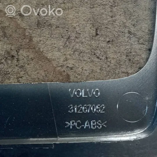 Volvo S60 Hansikaslokeron koristelista 31267052