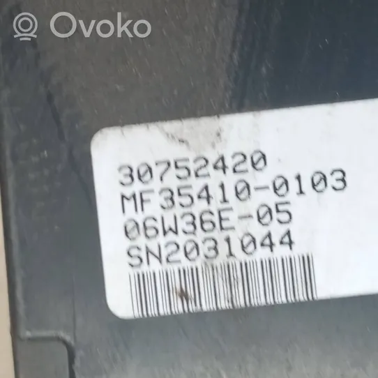 Volvo XC90 Radio/CD/DVD/GPS-pääyksikkö 30752420