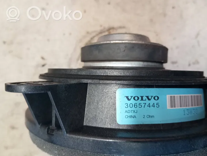 Volvo XC60 Garsiakalbis (-iai) galinėse duryse 30657445