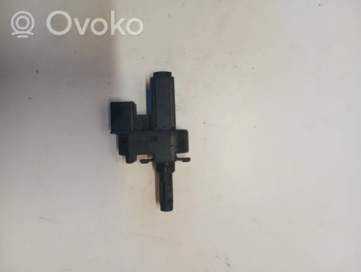 Volvo V50 Czujnik położenia pedału sprzęgła 4M5T7C534AA