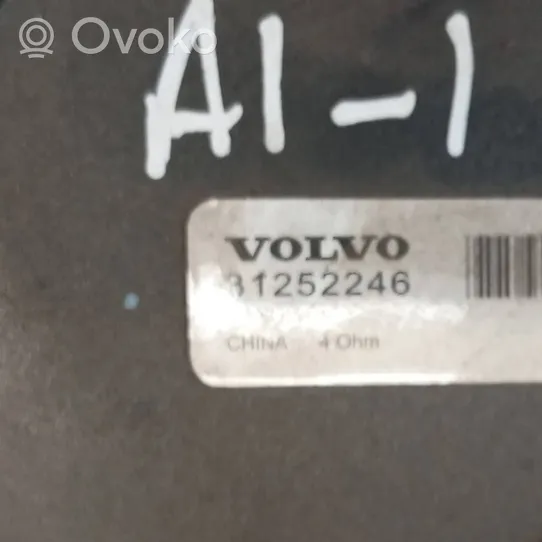 Volvo C30 Etuoven kaiutin 31252246