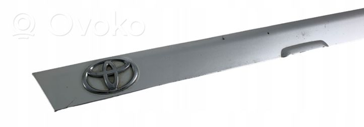 Toyota Land Cruiser (J150) Rivestimento portellone 7681160110