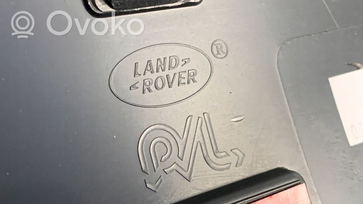 Land Rover Defender Накладка на молдинг L8B221065D