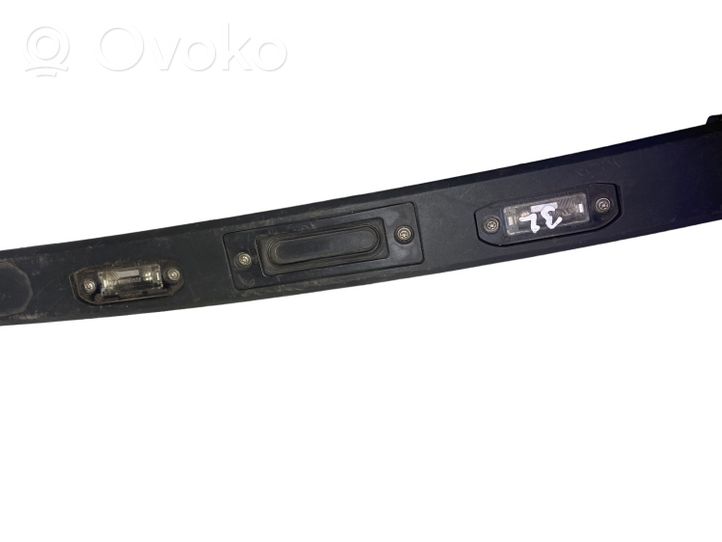 Volvo XC60 Listwa oświetlenie tylnej tablicy rejestracyjnej 30753341