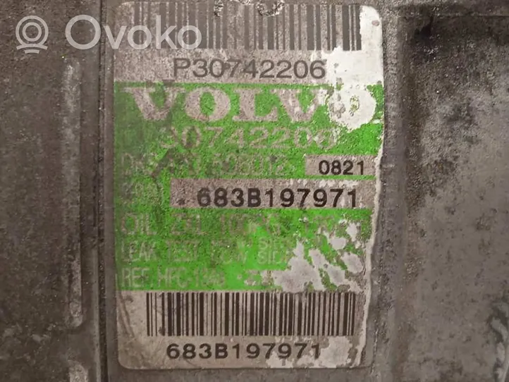 Volvo XC70 Compresseur de climatisation P30742206