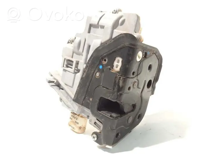 Audi A6 S6 C6 4F Etuoven lukko 4F1837016