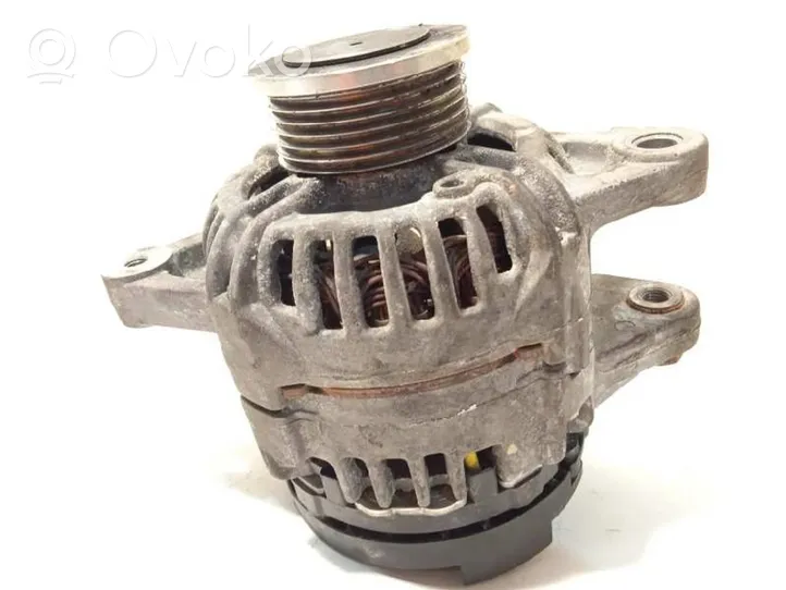 Toyota Yaris Generatore/alternatore 270600N011