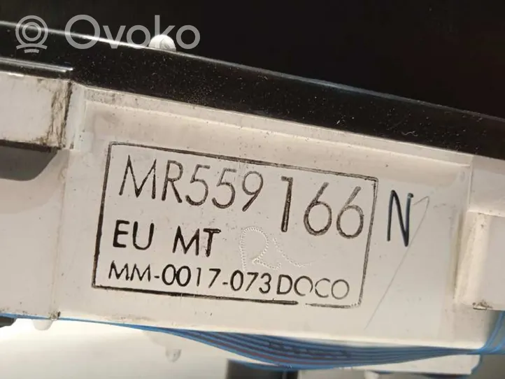 Mitsubishi L200 Tachimetro (quadro strumenti) MR559166