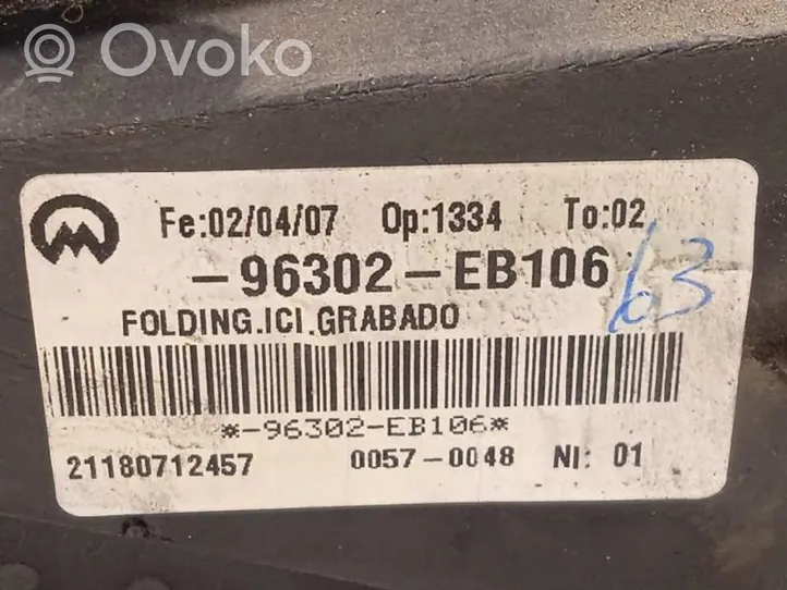 Nissan Pathfinder R51 Elektryczne lusterko boczne drzwi przednich 96302EB106