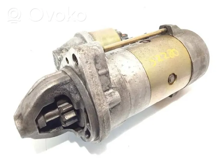 BMW X3 E83 Starter motor 7788680