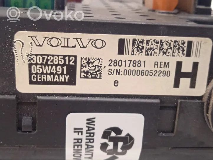 Volvo XC90 Katvealueen valvonnan ohjainlaite (BSM) 30728512