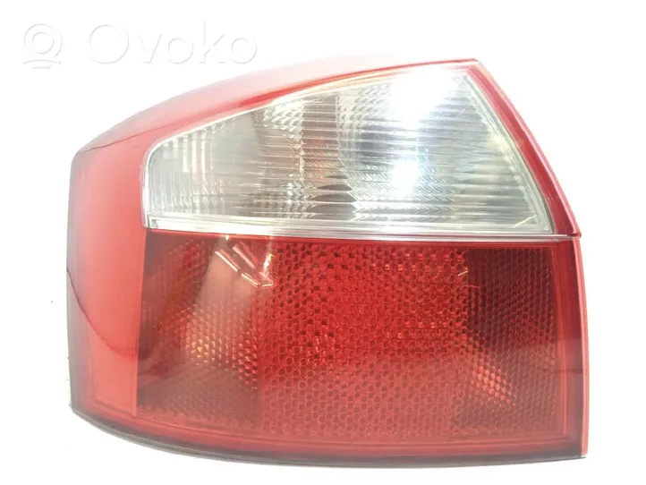 Audi A4 Allroad Lampa tylna 8E5945217