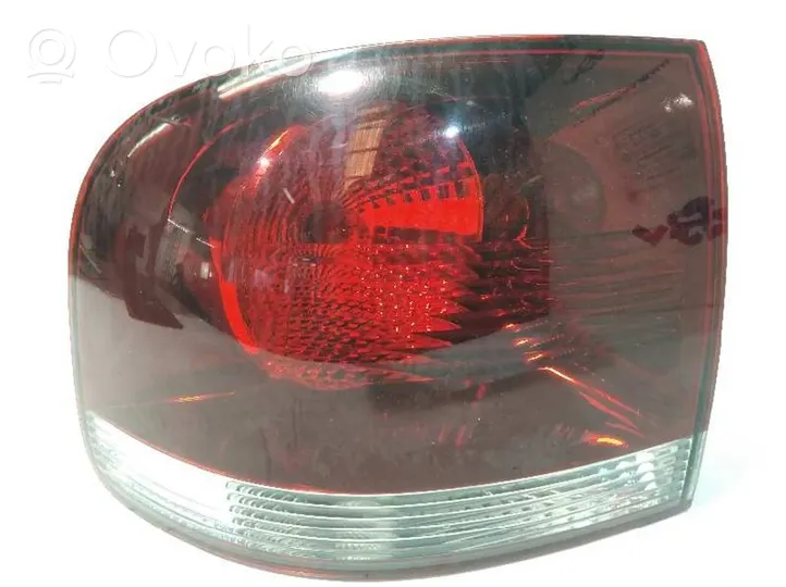 Volkswagen Touareg I Rear/tail lights 7L6945095R