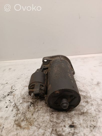 Volkswagen Golf IV Starter motor 1005821744