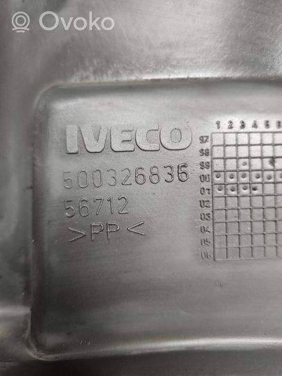 Iveco Daily 35 - 40.10 Modanatura della barra di rivestimento del paraurti anteriore 500326836