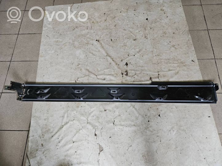 Volkswagen Transporter - Caravelle T5 Rivestimento binario portellone scorrevole 7h3843795D