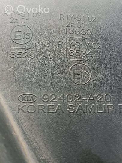 KIA Ceed Feux arrière / postérieurs 92402A20