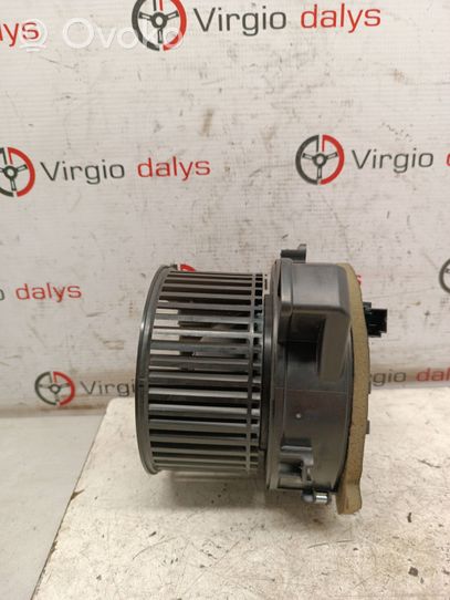 BMW 5 G30 G31 Ventola riscaldamento/ventilatore abitacolo 1035900093