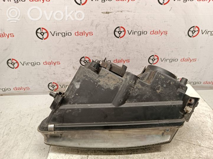 Volkswagen PASSAT B5.5 Headlight/headlamp 14742600