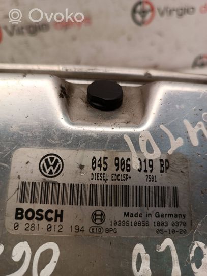 Volkswagen Polo IV 9N3 Moottorin ohjainlaite/moduuli 045906019BP