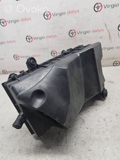 Audi A3 S3 8L Boîtier de filtre à air 1J0129607E