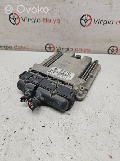 Volkswagen Touran I Calculateur moteur ECU 03G906016A