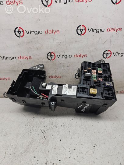 Jaguar XF Module de fusibles 9X2314290AHC